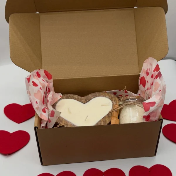 Soy Wax Heart Shaped Candle - Gift Set