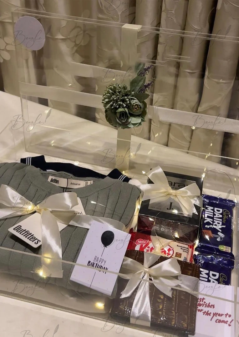 deluxe-celebration-gift-box